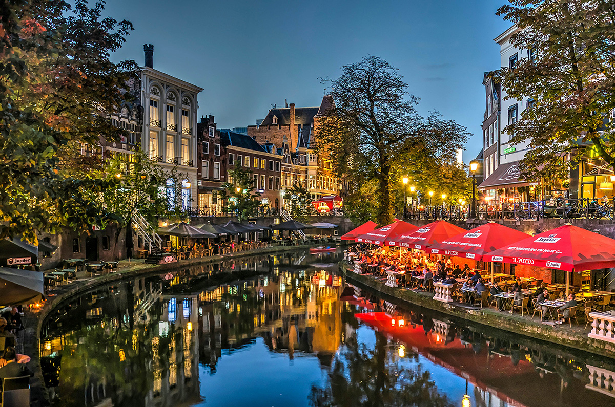 Smartshop in Utrecht with a wide selection of products.