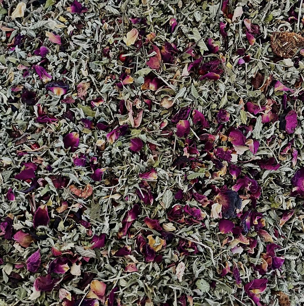 Fuego Tea Loose Herbal Blend – Damiana, Maca, Cordyceps & Rose Petals